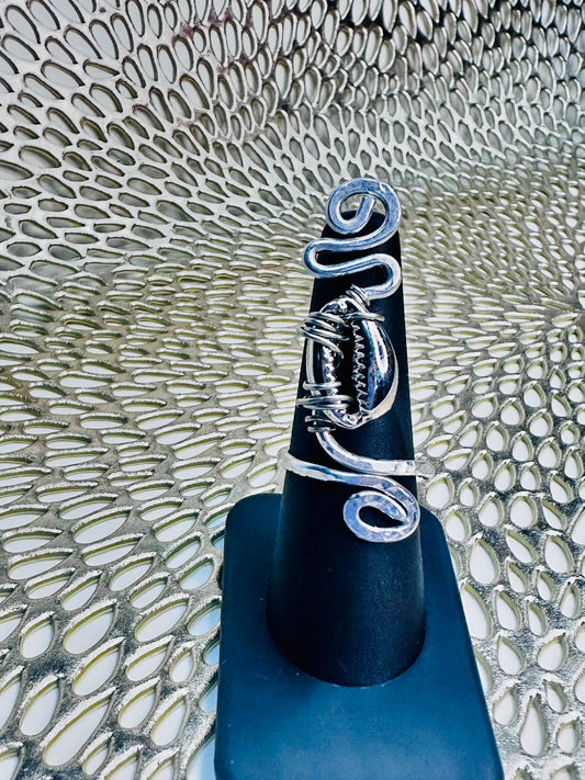 Adjustable Cowrie Shell Ring - Size 7-9